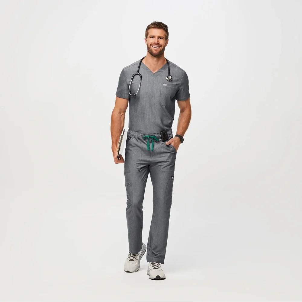 Figs Men’s Cairo Cargo Scrub Pants In Graphite Size XL